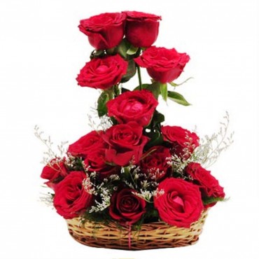 15 Red Roses Fresh Flowers Special Basket Arrangement